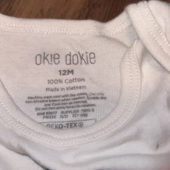 Okie Dokie graphic Bodysuit bundle size 12 months - Picture 2 of 2